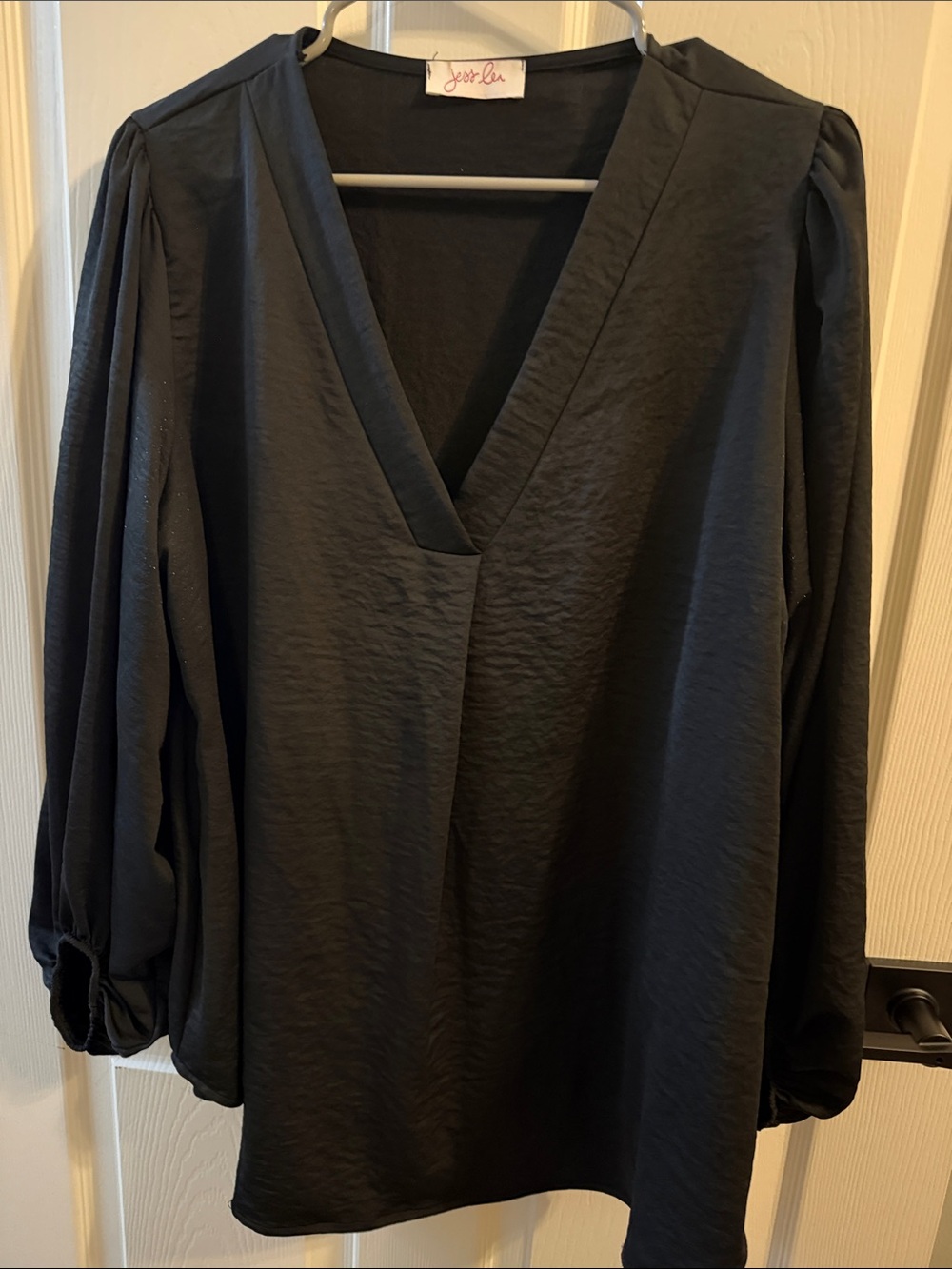 Joie Black V-Neck Balloon Sleeve Tunic Top